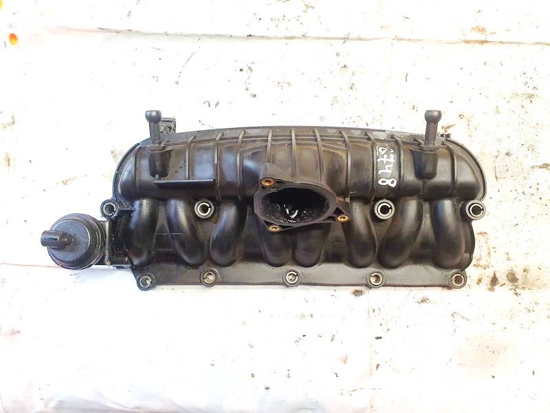 Volkswagen Passat 2006 Isiurbimo kolektorius