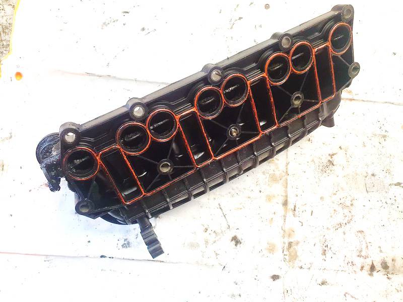 Volkswagen Passat 2006 Ansaugkrümmer Ansaugbrücke - Thumbnail 3