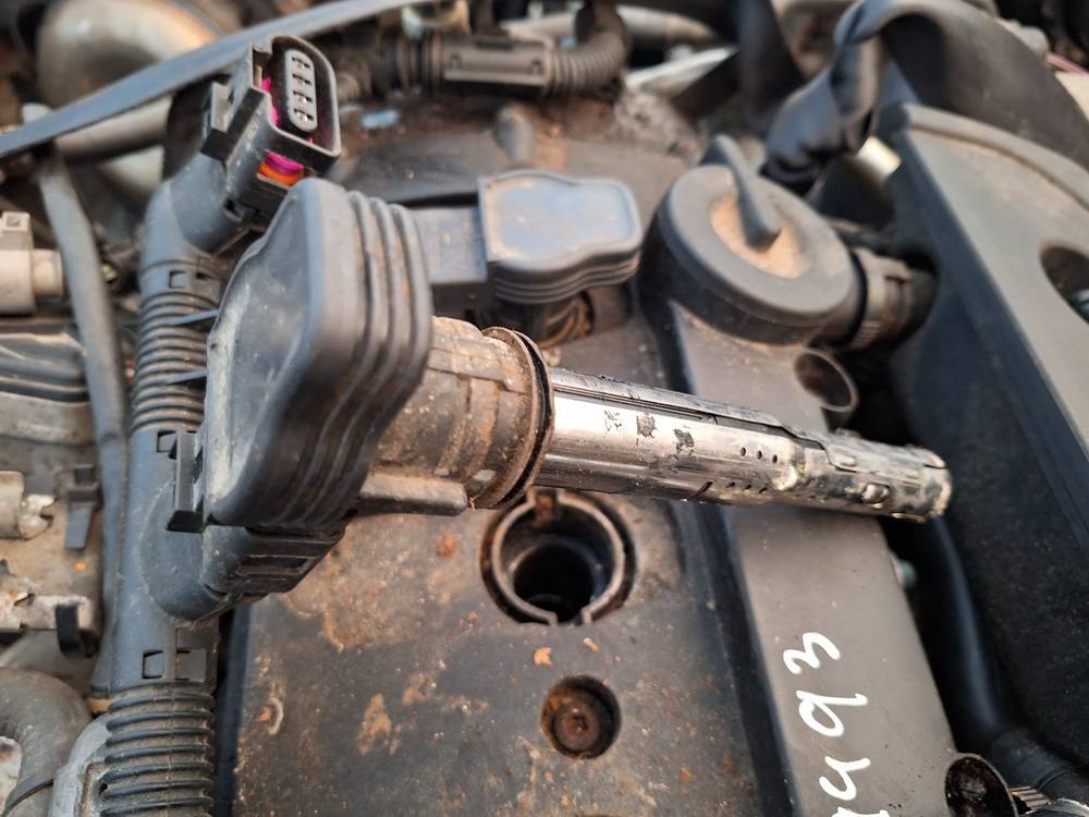 07K905715F Volkswagen Touran 2004 Ignition Coil - Thumbnail 3