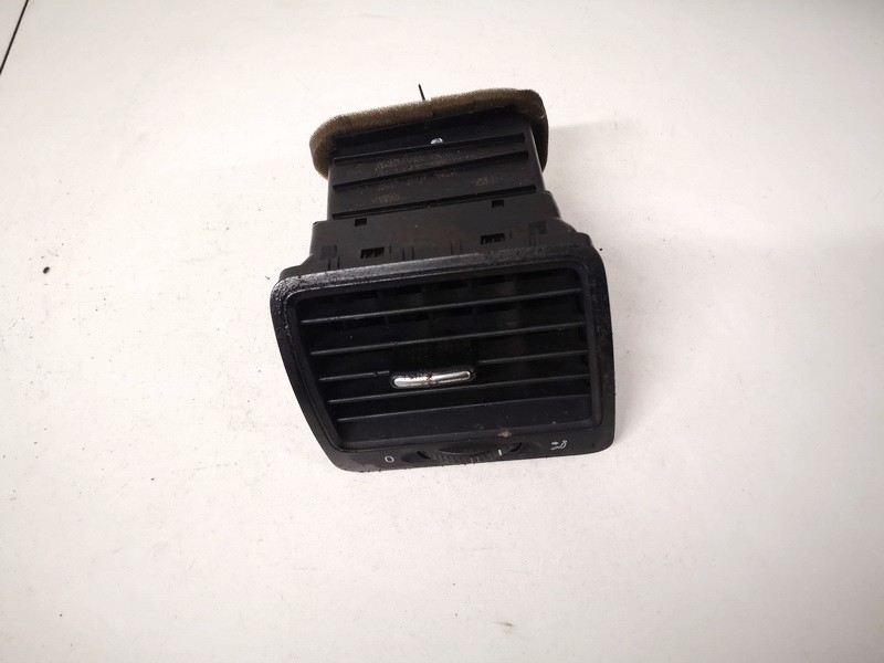 1K0819703 Volkswagen Golf 2006 Dash Vent (Air Vent Grille)
