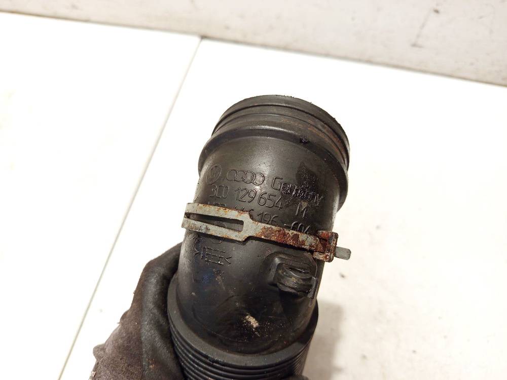3C0129654 Skoda Octavia 2008 Intake Hose (Air HOSE)(Air Pipe) - Thumbnail 3