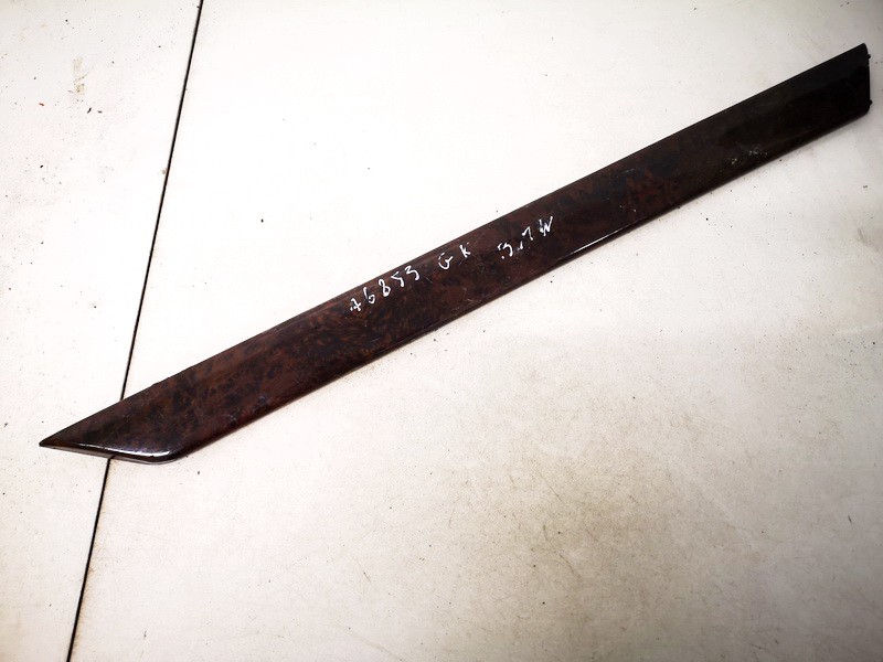 8200753 BMW 3-Series 2001 Salono apdaila (plastmases)