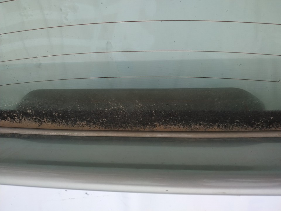 Nissan Almera 2004 Emergency Third Brake Light (Third Brake Light) - Thumbnail 3