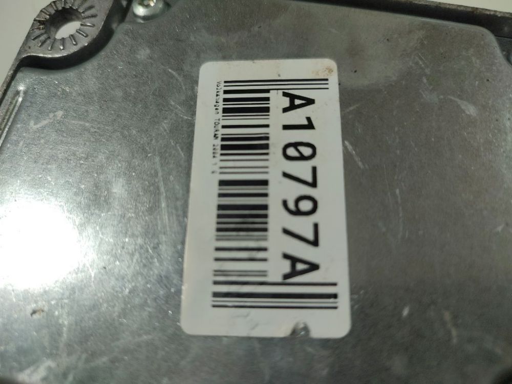 5WK43518 Volkswagen Touran 2004 Airbag crash sensors module - Thumbnail 4