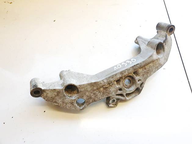 72116772032 MINI ONE 2011 Engine Mount Bracket and Gearbox Mount Bracket