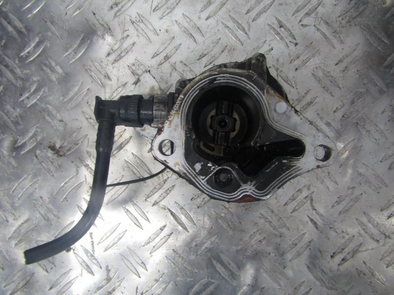 8200113585 Renault Clio 2002 Brake Vacuum Pump