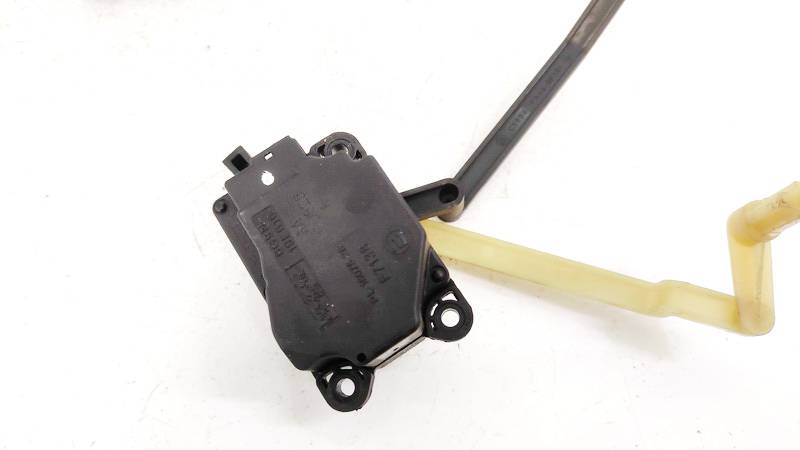 6G9N19E616AA Land-Rover Freelander 2006 Stellmotor Heizungsstellmotor Gebläse