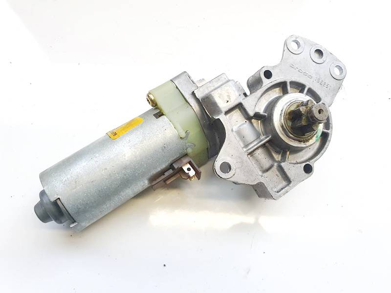 3B0959762Q Audi A6 1998 Seat Motor Regulator - FRONT RIGHT - Thumbnail 3