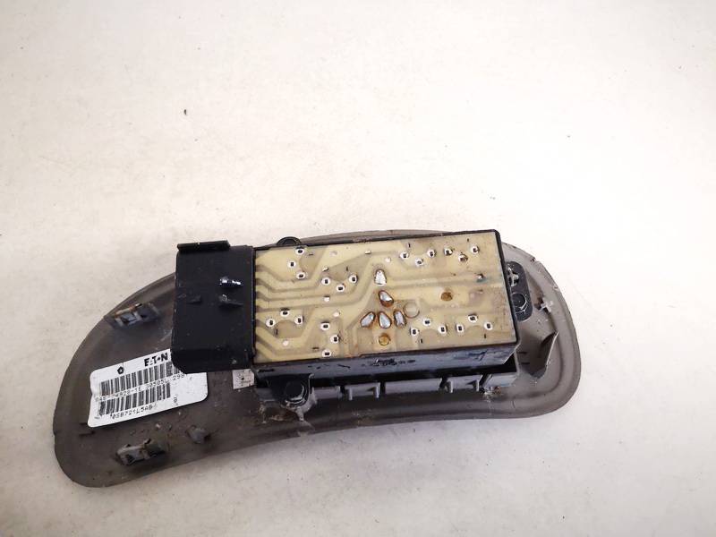746749291 Dodge Caravan 2002 Power window control (Window Regulator-Window Switch) - Thumbnail 2