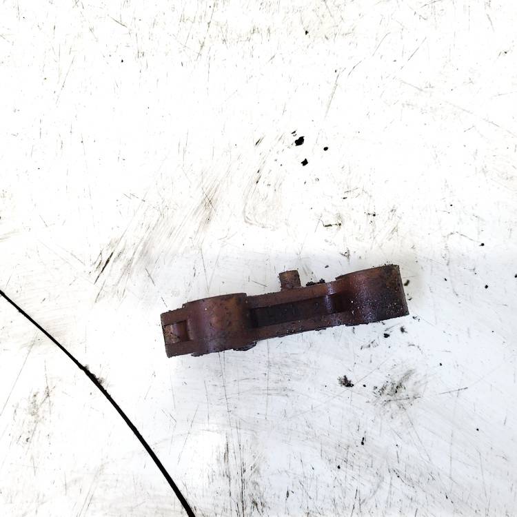 Mazda 5 2006 Ķēdes spriegotājs