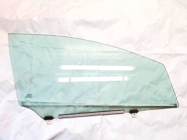 43R001605 Toyota Avensis 2011 Door-Drop Glass - FRONT RIGHT