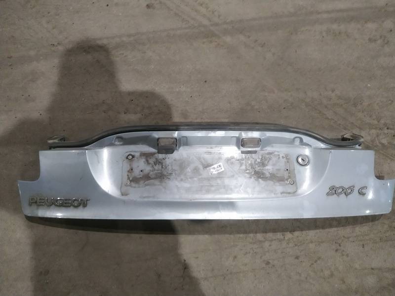 MELYNAS Peugeot 206 2001 задней двери