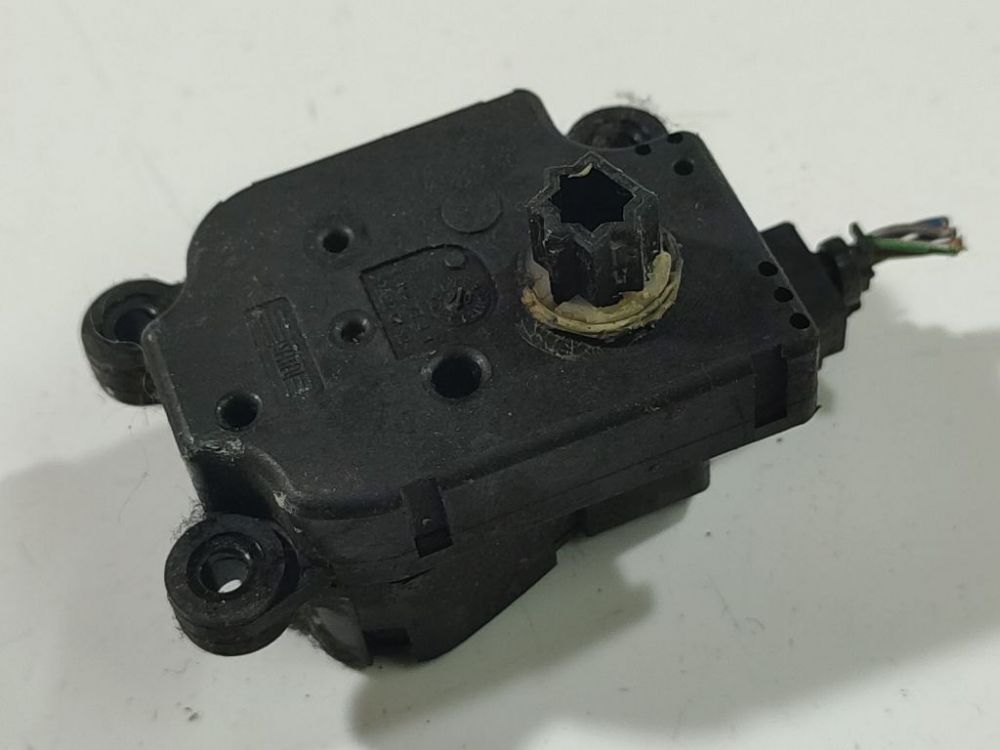 3M5H19E616AB Ford S-Max 2007 Heater Vent Flap Control Actuator Motor - Thumbnail 4