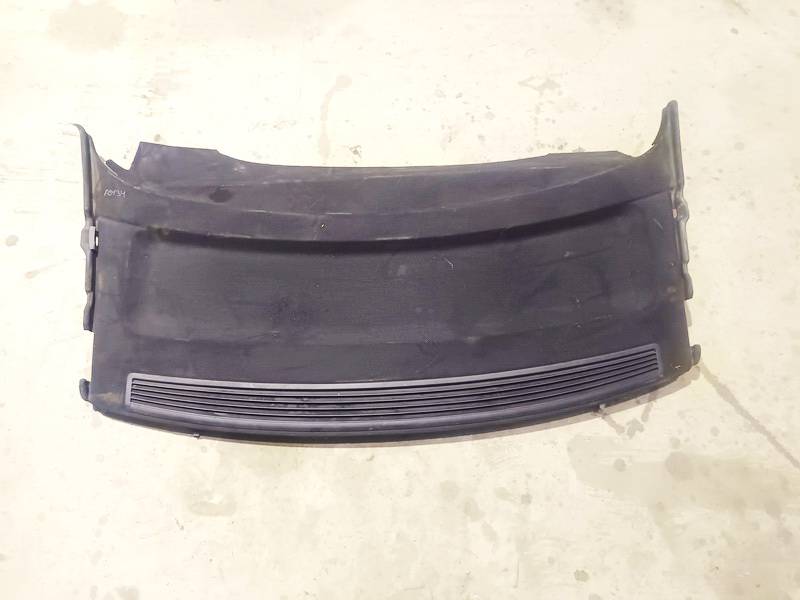 Volkswagen Passat 2006 Hattuhylly