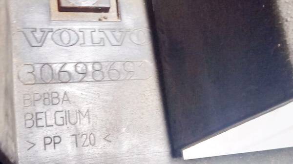 30698691 Volvo V50 2005 Bumper mounts - REAR - Thumbnail 3