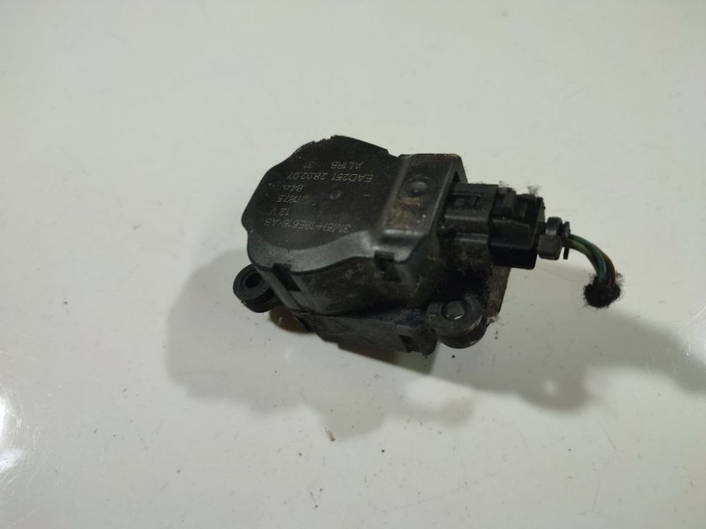 3M5H19E616AB Ford S-Max 2007 Heater Vent Flap Control Actuator Motor - Thumbnail 3