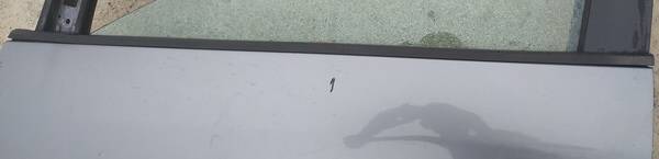 Volkswagen Touran 2004 Oven lasin tiivistelista - EDESSÄ VASEMMALLA