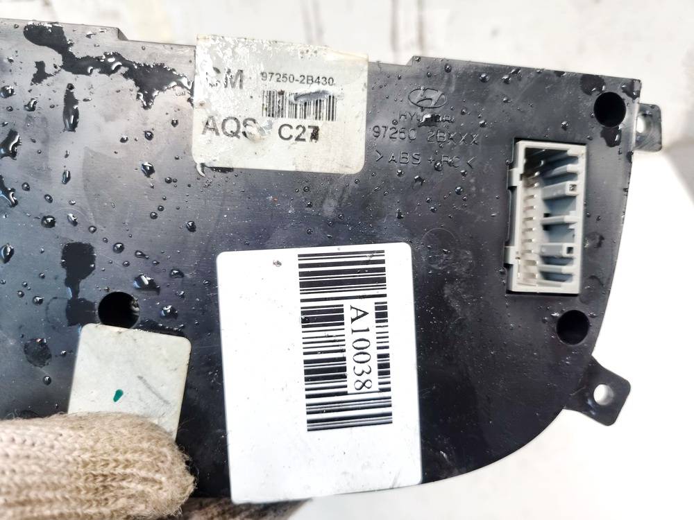 972502B430 Hyundai Santa Fe 2007 Commande chauffage - Thumbnail 4