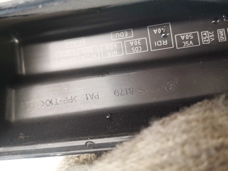 8179pa1 used Fuse Box Cover Toyota Corolla Verso 2005 2.2L