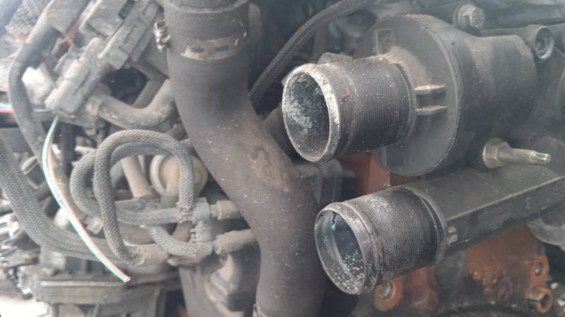 9657182080 Citroen C5 2008 Thermostat Housing (Flange) - Thumbnail 2