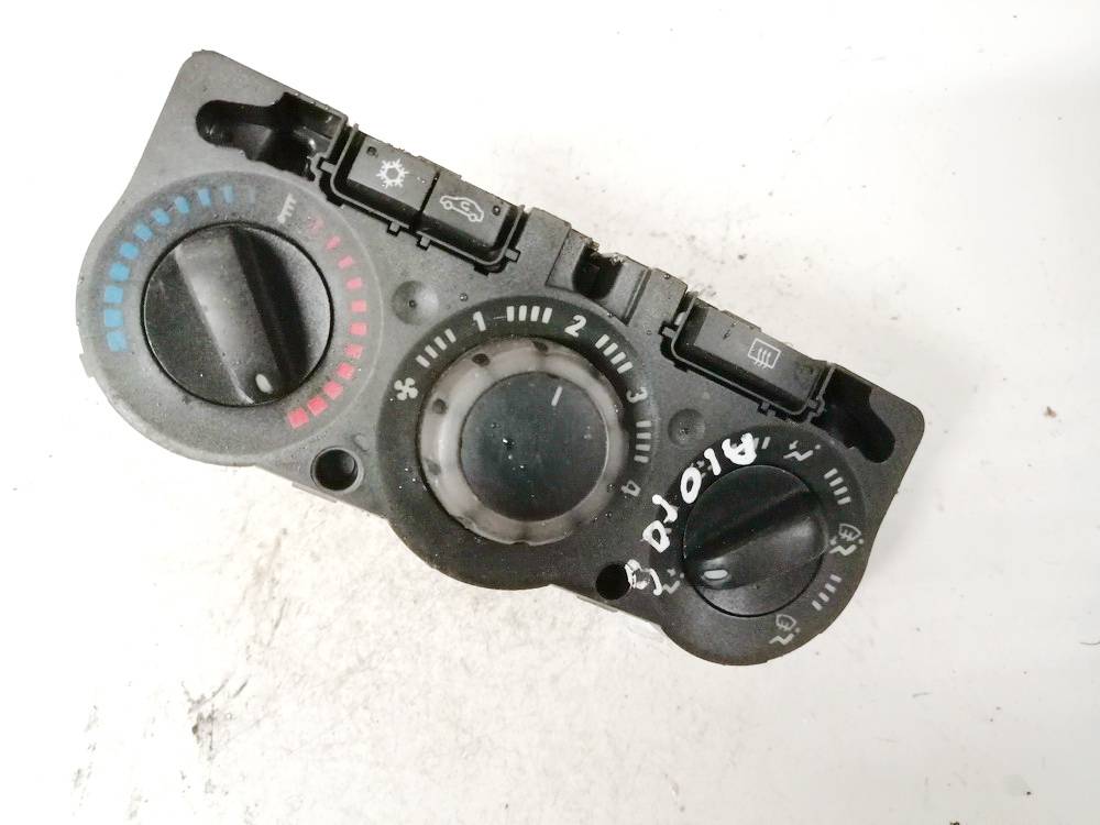 466119570 Opel Corsa 2008 Climate Control Panel (heater control switches)