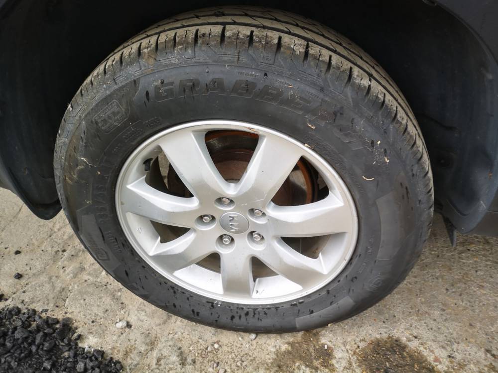 5X114.3 Kia Sorento 2012 Wheels kit R17