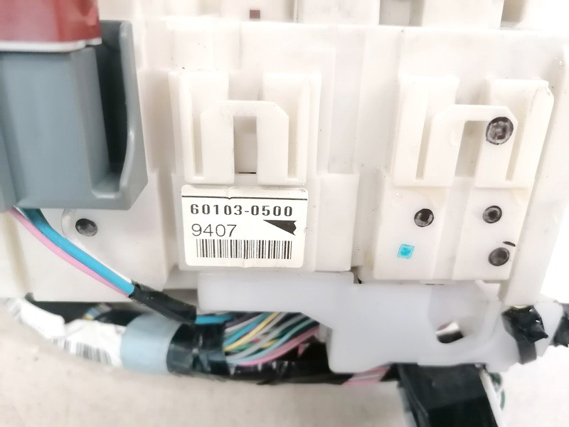 601030500 Toyota Yaris 2006 Fuse box - Thumbnail 2