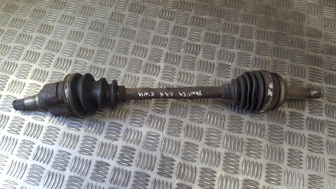 Toyota Yaris 2004 Pusasis P.K.