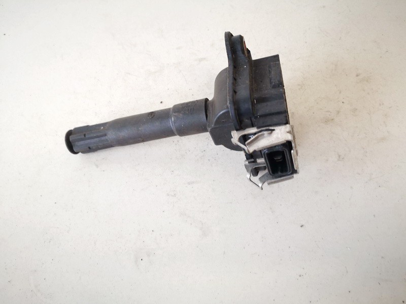 058905105 Volkswagen Passat 1997 Ignition Coil