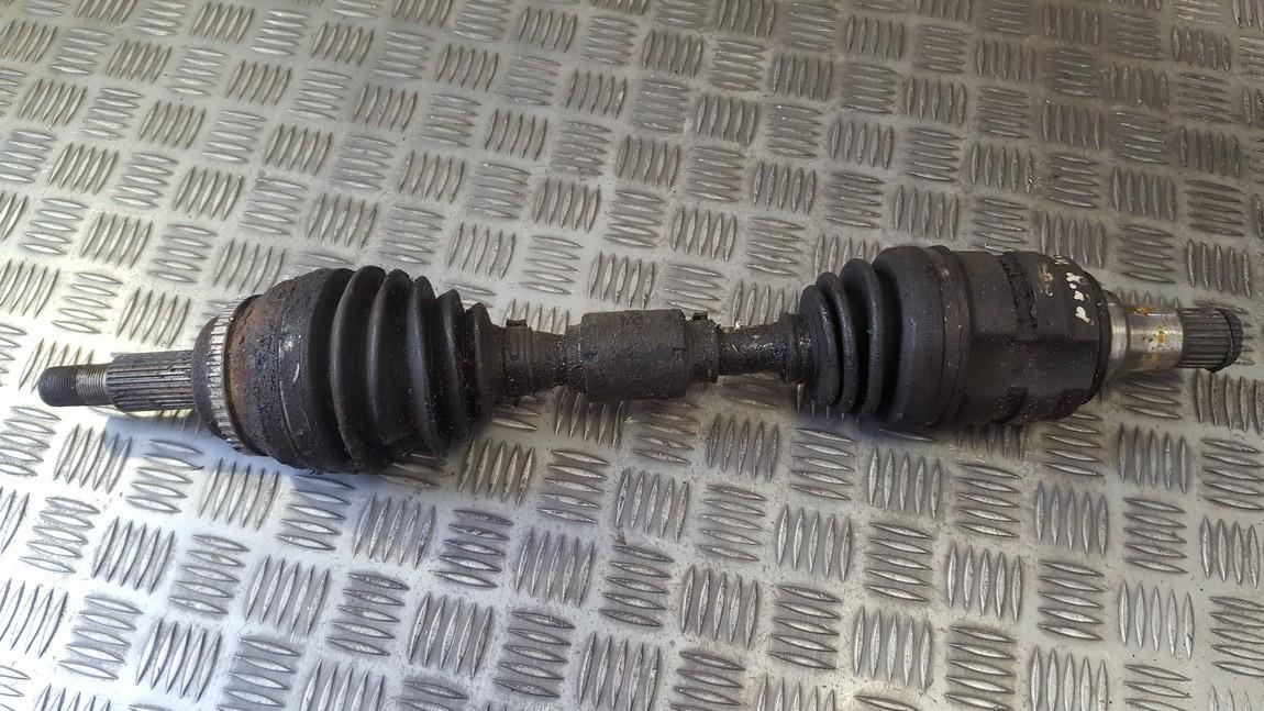 Toyota Corolla Verso 2005 Pusasis P.K.