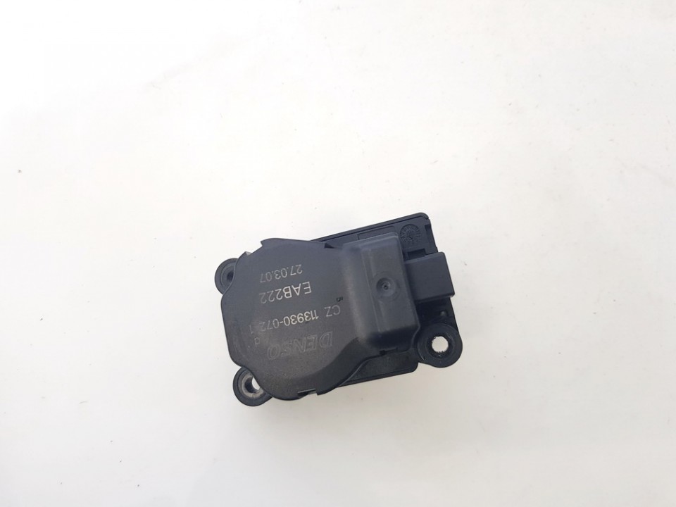 CZ1139300721 BMW 1-Series 2007 Heater Vent Flap Control Actuator Motor - Thumbnail 3