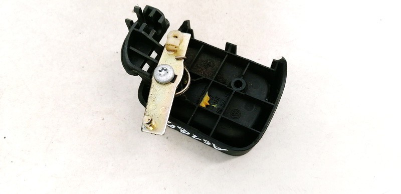 2K0827185 Volkswagen Caddy 2005 RECESS, LIFT GATE TRIM - Thumbnail 3