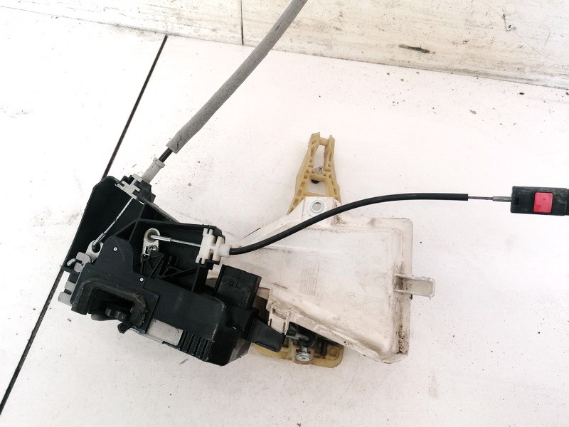 13210769 Opel Vectra 2007 Door Lock Mechanism - FRONT RIGHT