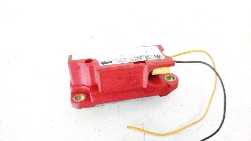 1J0909606D Volkswagen Golf 1998 Srs Airbag crash sensor