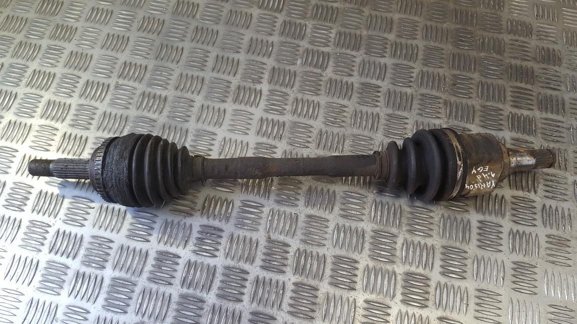 Toyota Yaris 2004 Pusasis P.K.