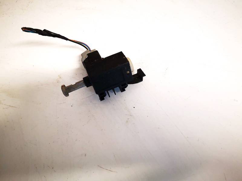 U3NFA Ford Fiesta 2014 Jarruvalojen anturi - Thumbnail 3