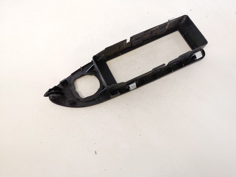 100011237 Chrysler 300C 2009 Obudowa przycisków sterowania szybami - Thumbnail 2