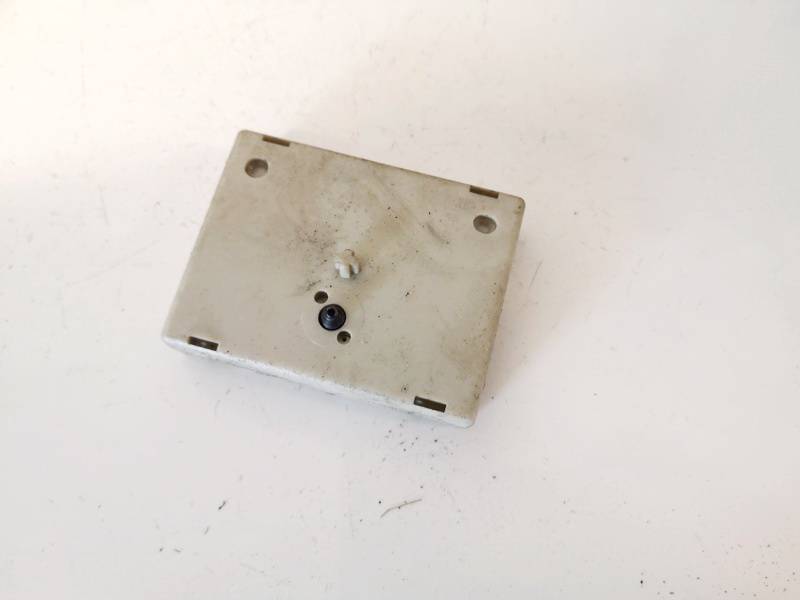 EA914017904 BMW 5-Series 2015 Antennenverstärker (Antennen Verstärker) - Thumbnail 3