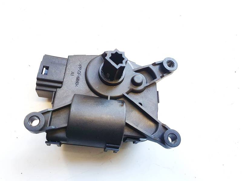 150062300A Tesla Model Y 2023 Stellmotor Heizungsstellmotor Gebläse - Thumbnail 2