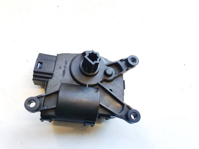 150062300A Tesla Model Y 2023 Stellmotor Heizungsstellmotor Gebläse
