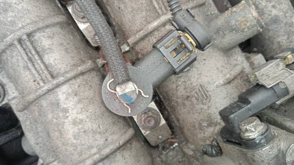 0445110213 Alfa-Romeo 159 2007 Fuel Injector - Thumbnail 2