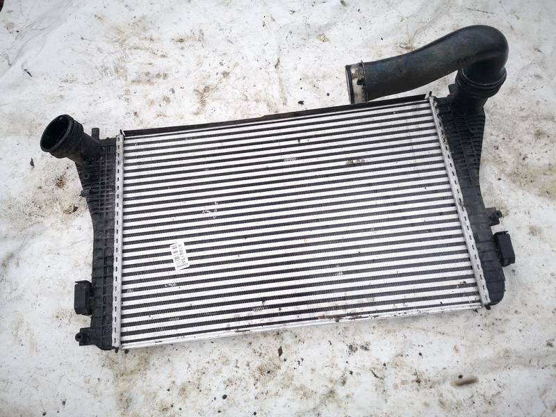 Volkswagen Touran 2004 Interkulerio radiatorius