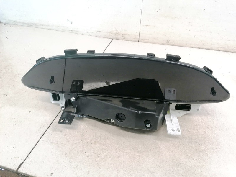 838000D690D Toyota Yaris 2006 Spidometras - prietaisu skydelis