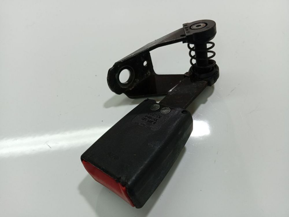 BMW 7-Series 2002 Zaczep pasa bezpieczeństwa - PRZEDNIE LEWE - Thumbnail 3