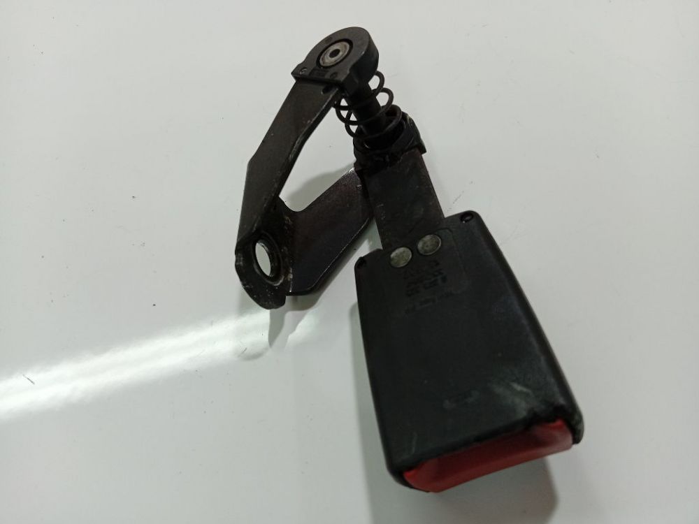 BMW 7-Series 2002 Zaczep pasa bezpieczeństwa - PRZEDNIE LEWE - Thumbnail 4