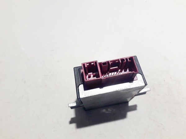 1614718042601 BMW 3-Series 2006 Other computers - Thumbnail 2