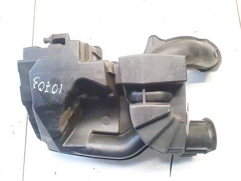8200971790 Renault Megane 2010 Intake Resonator (Air Box Exhaust Chamber)