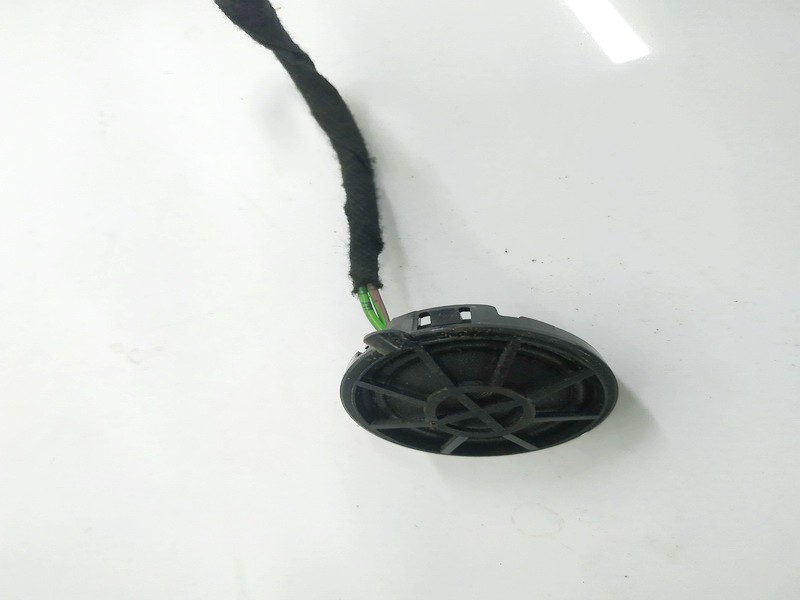 Volkswagen Passat 2006 Speaker (audio)