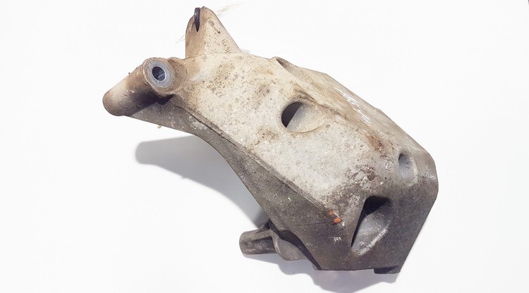 045199207H Skoda Fabia 2004 Engine Mount Bracket and Gearbox Mount Bracket