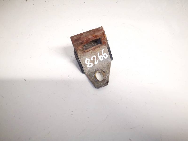 7700352451 Renault Master 1997 Kiti laikikliai